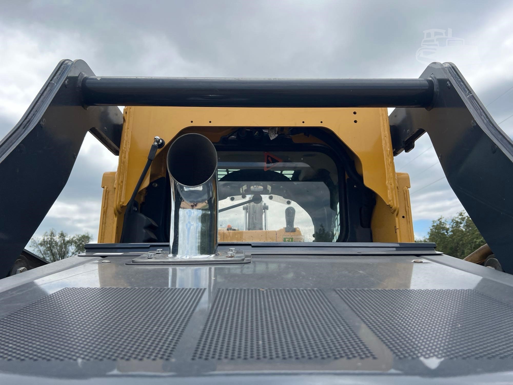 2022 John Deere 333G