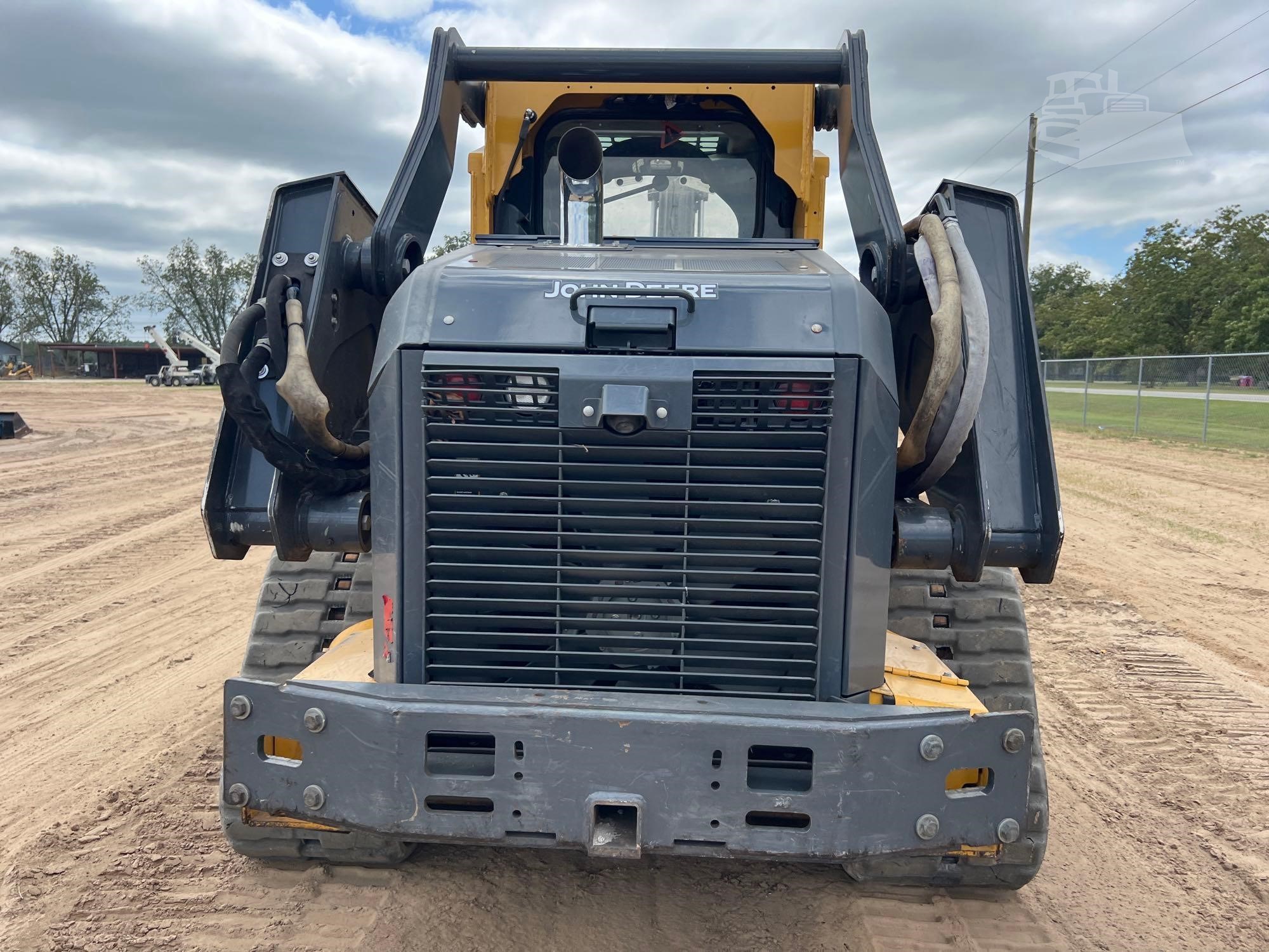 2022 John Deere 333G