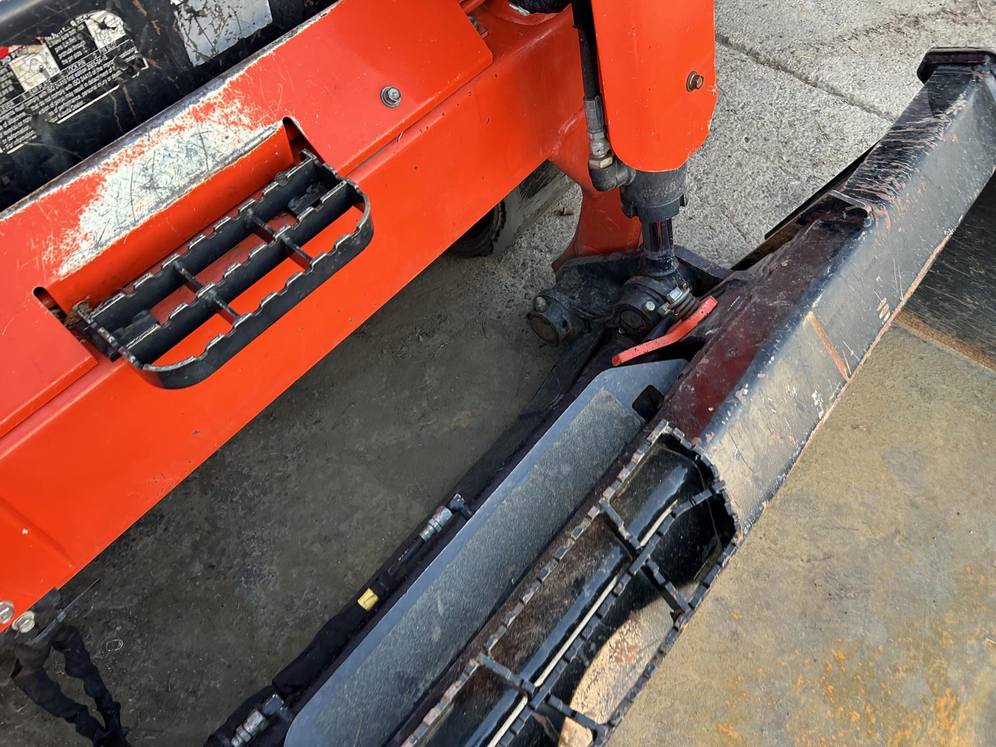 2017 Kubota SVL75-2