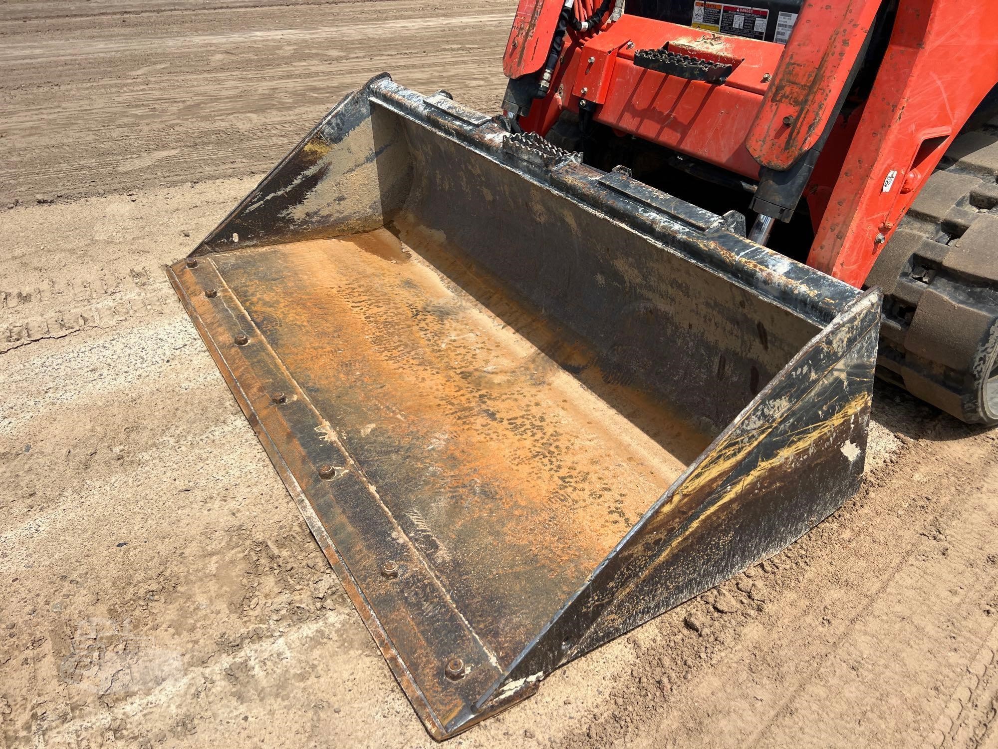 2023 Kubota SVL75-2