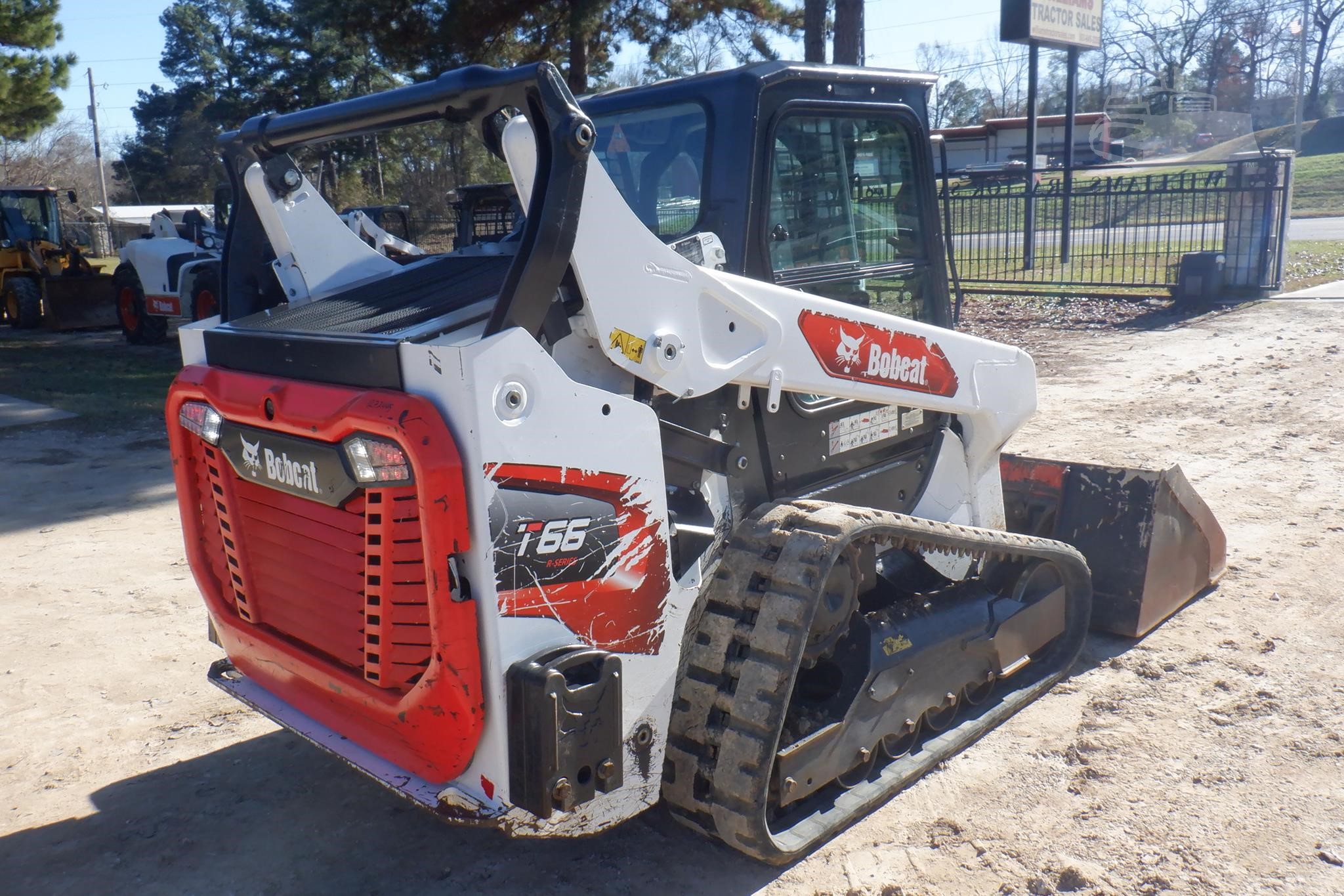 2022 Bobcat T66