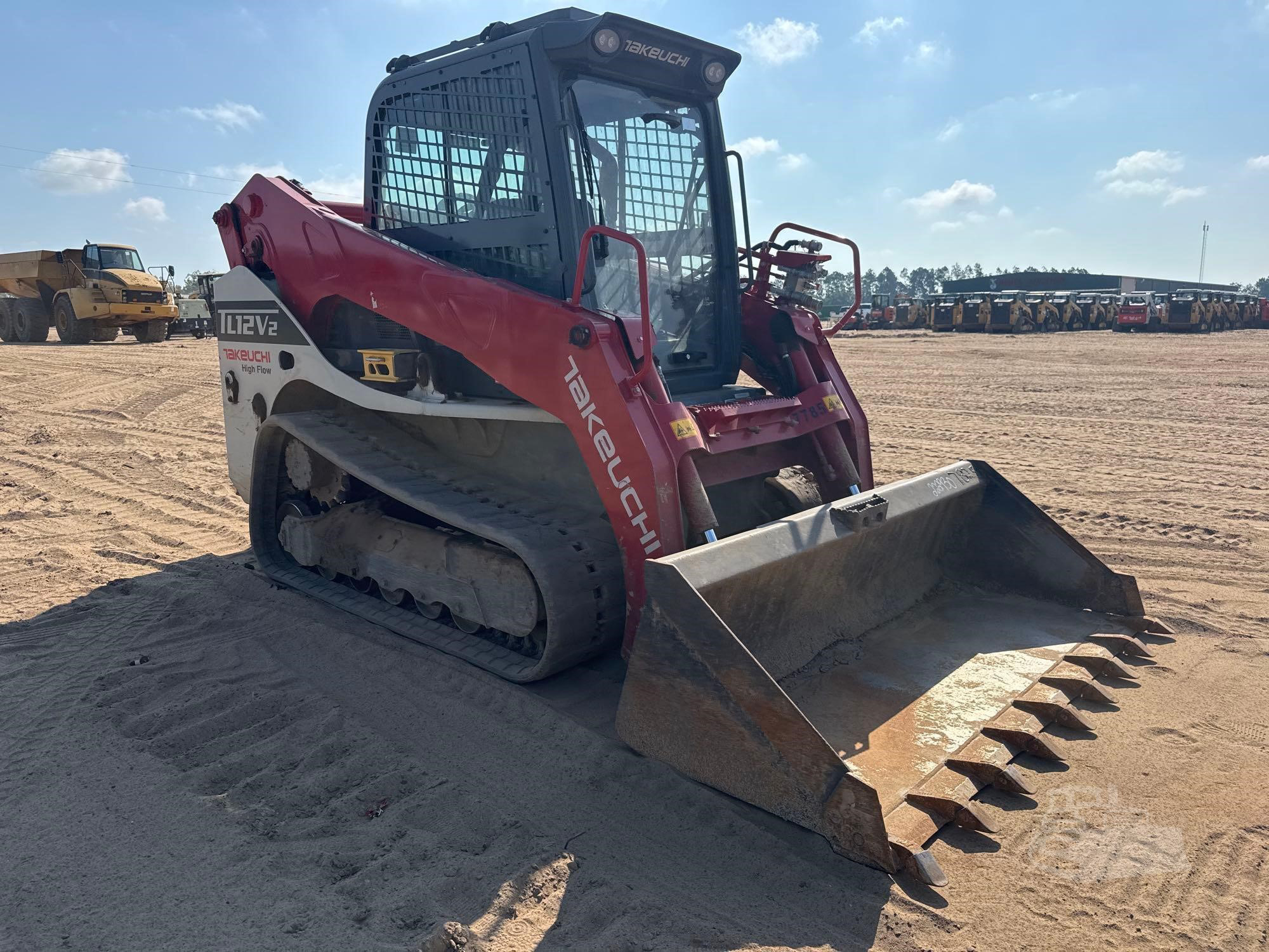 2022 Takeuchi TL12V2