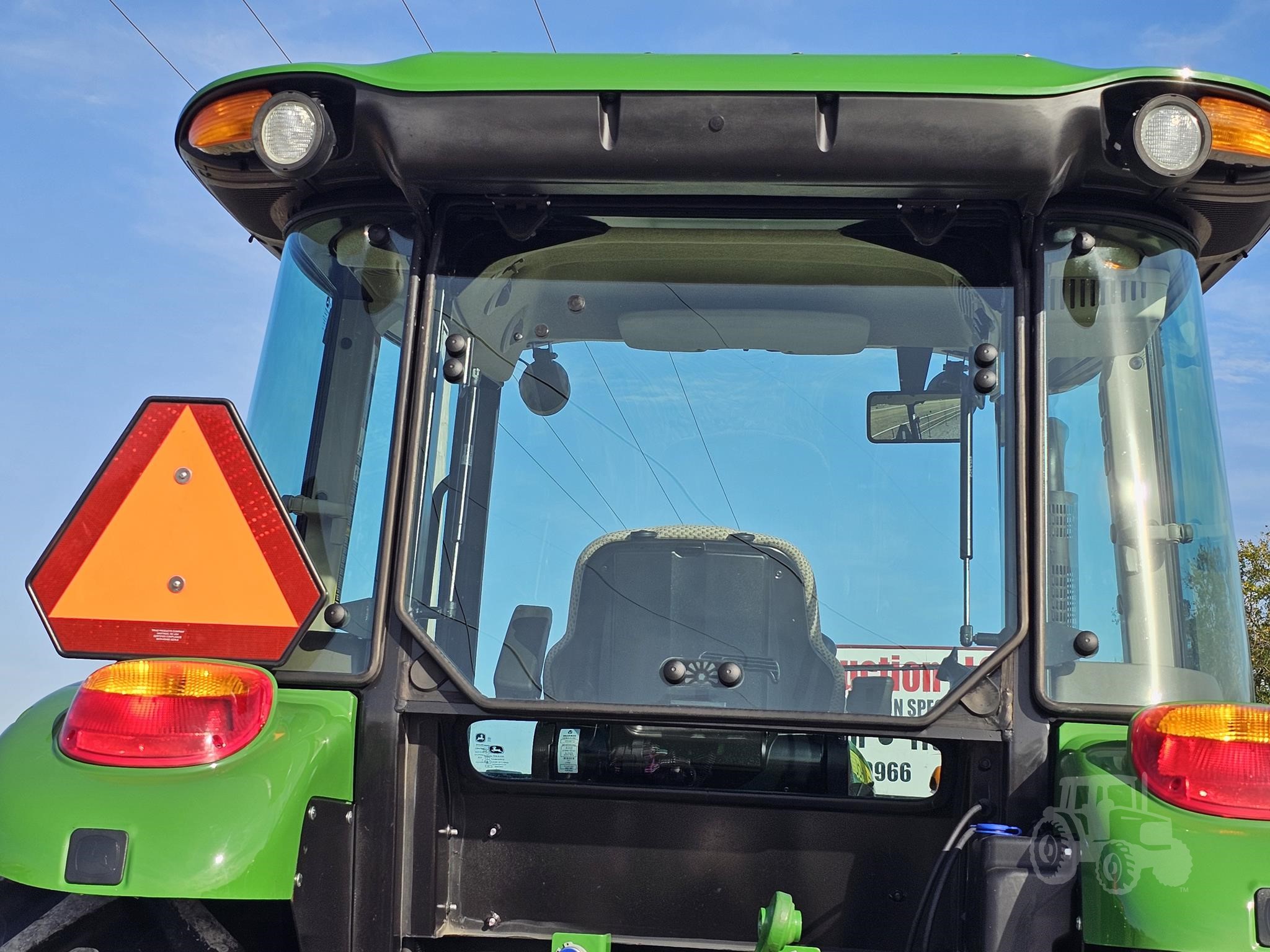 2021 John Deere 5075E