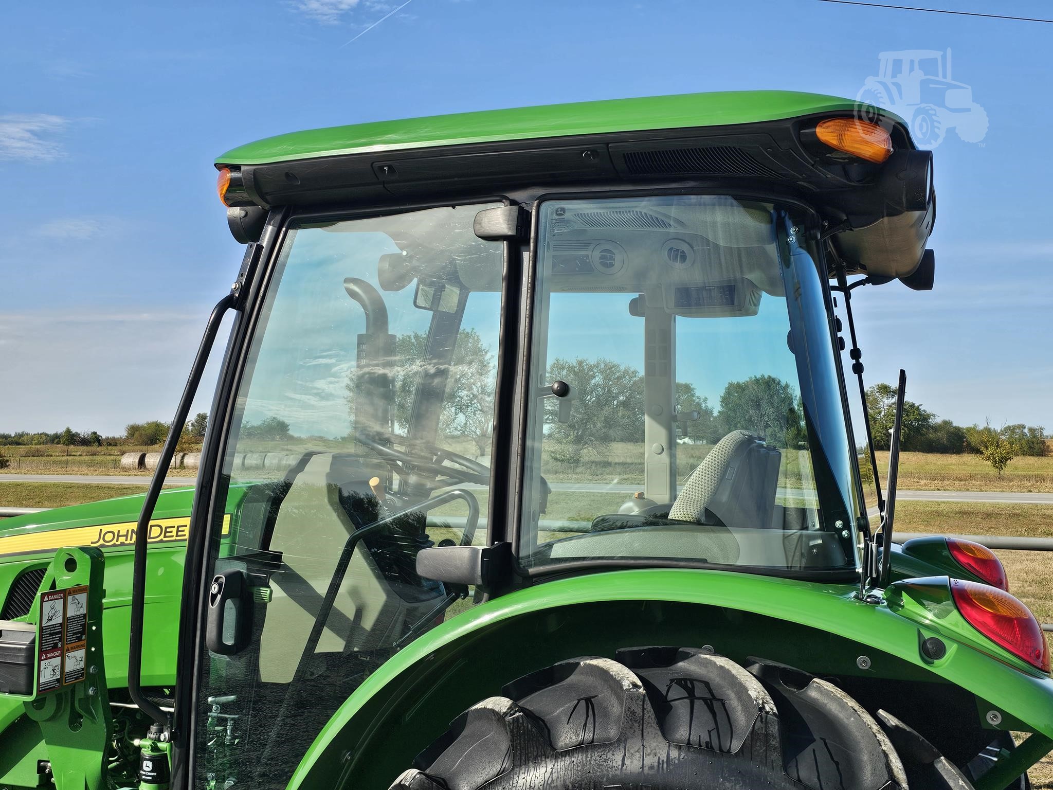 2021 John Deere 5075E