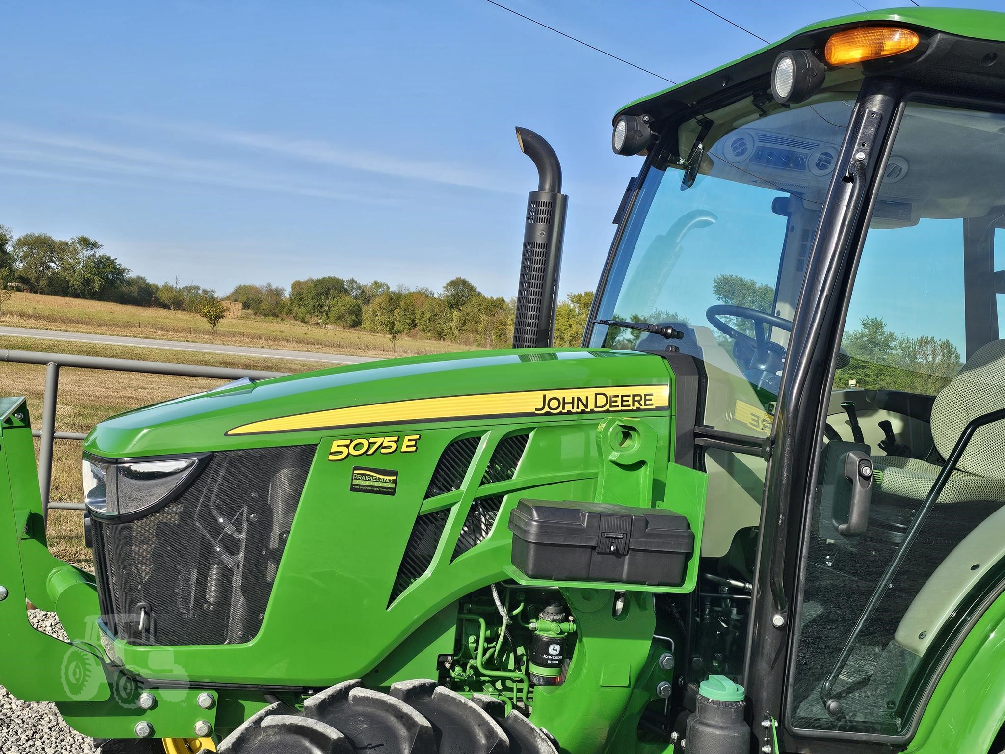 2021 John Deere 5075E