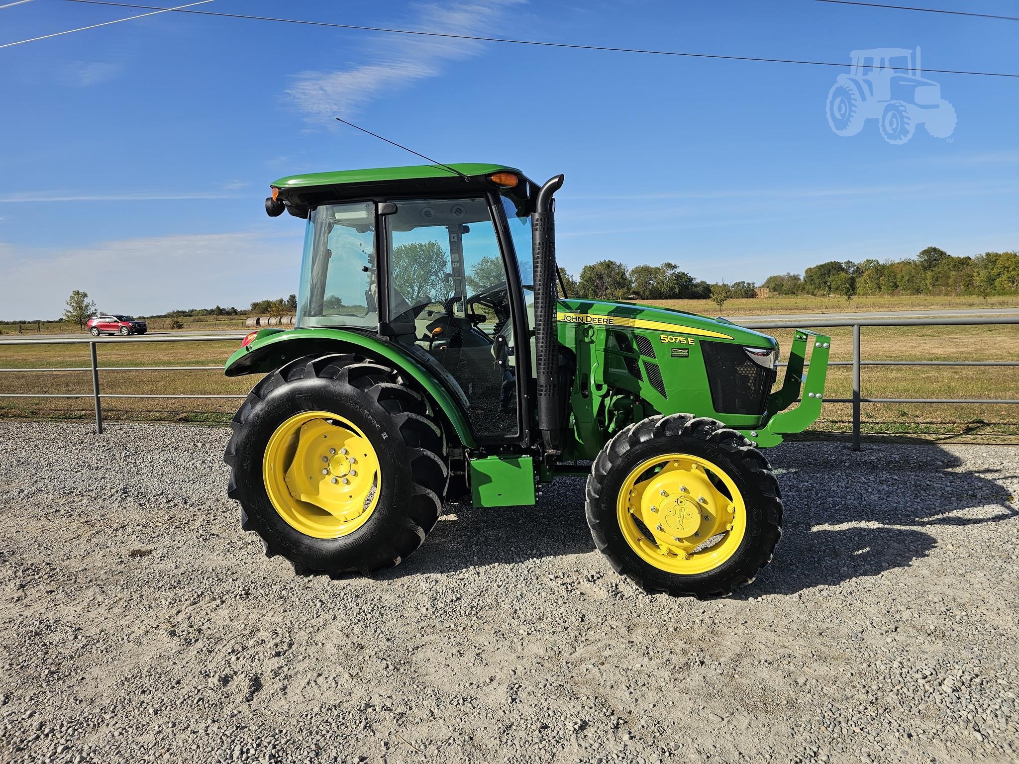 2021 John Deere 5075E