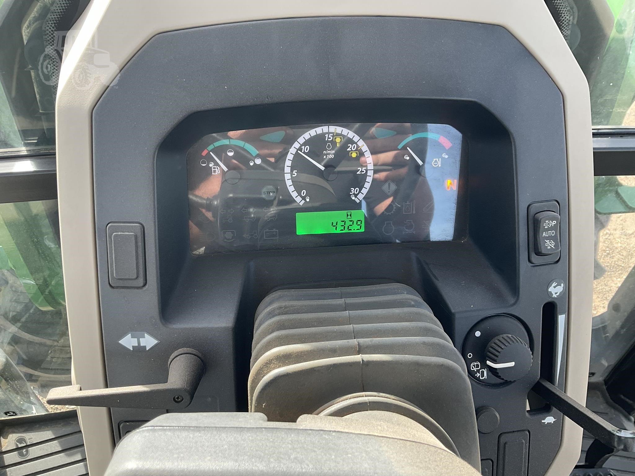 2017 John Deere 5075E