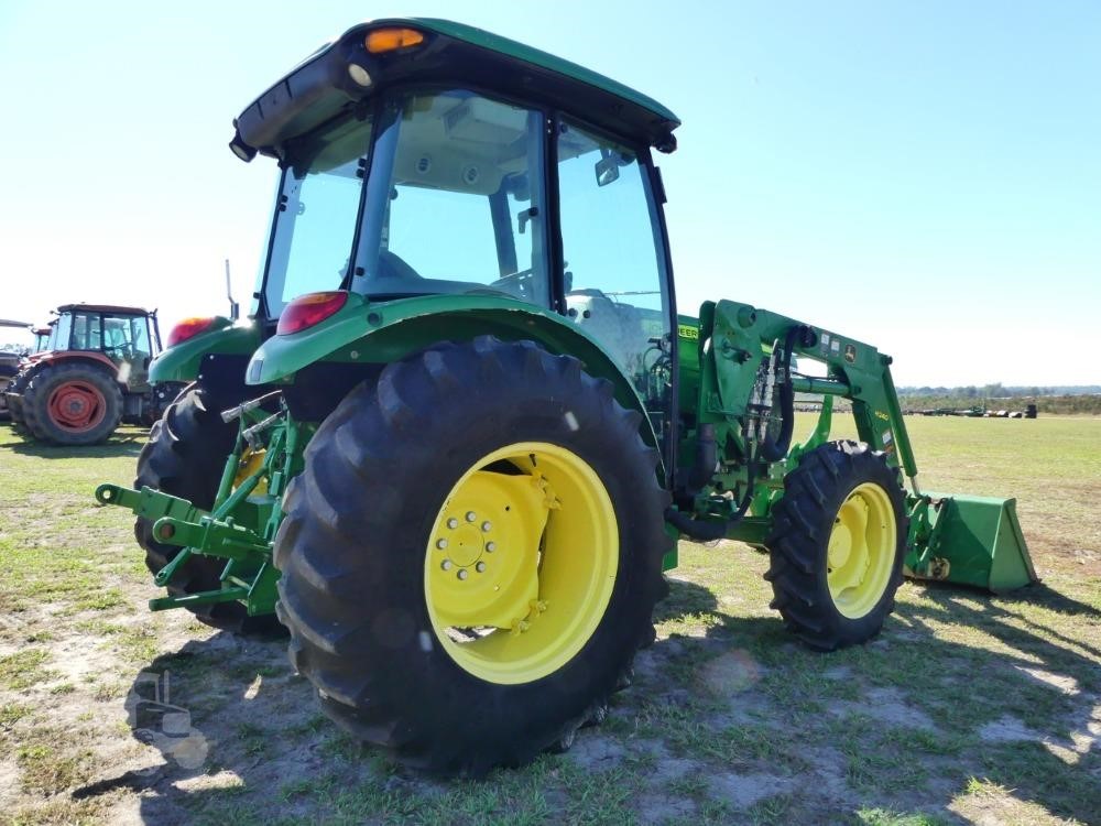 2016 John Deere 5075E
