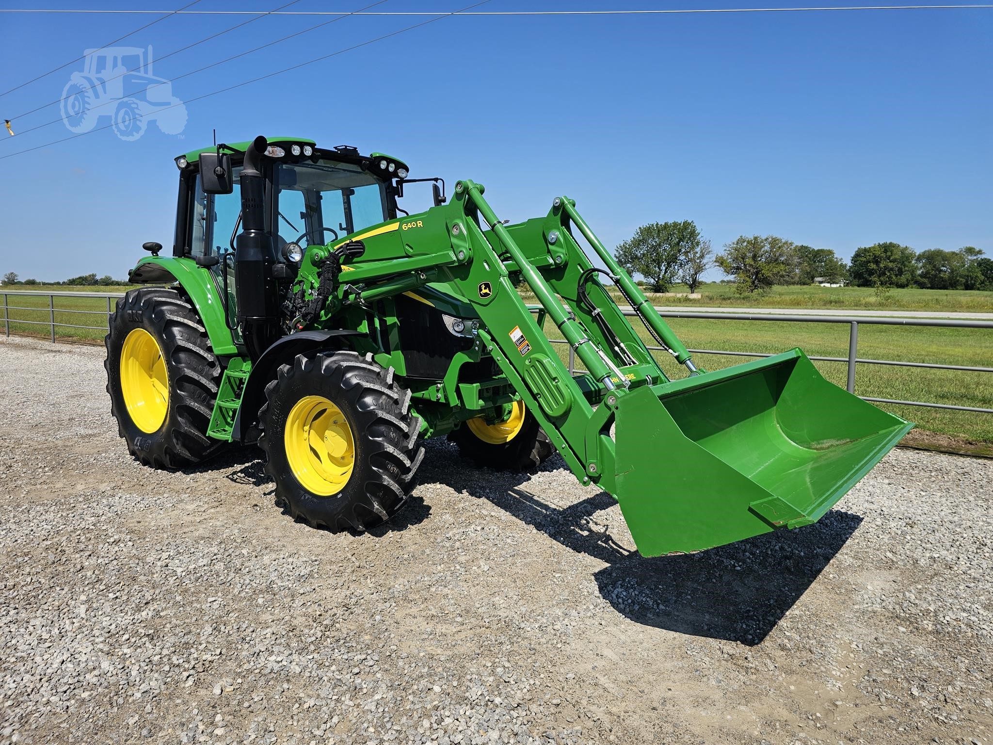 2023 John Deere 6120M