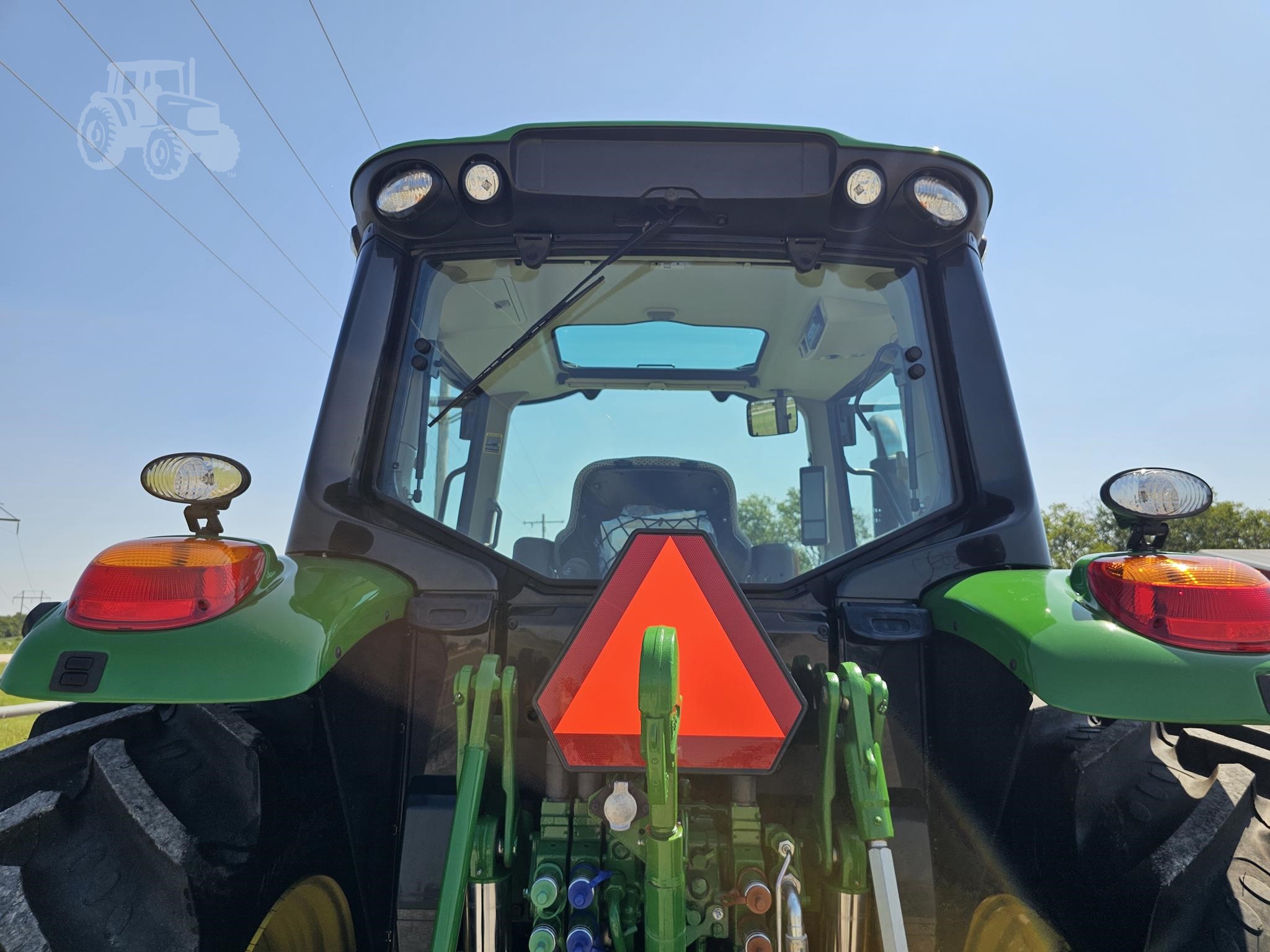 2023 John Deere 6120M